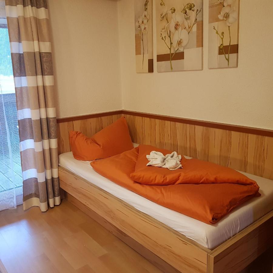 Familienferienhaus Florentine レンゲンフェルト エクステリア 写真
