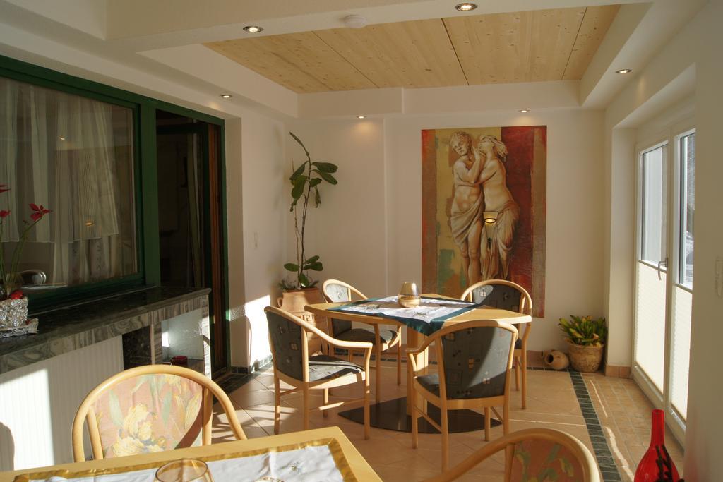 Familienferienhaus Florentine レンゲンフェルト エクステリア 写真