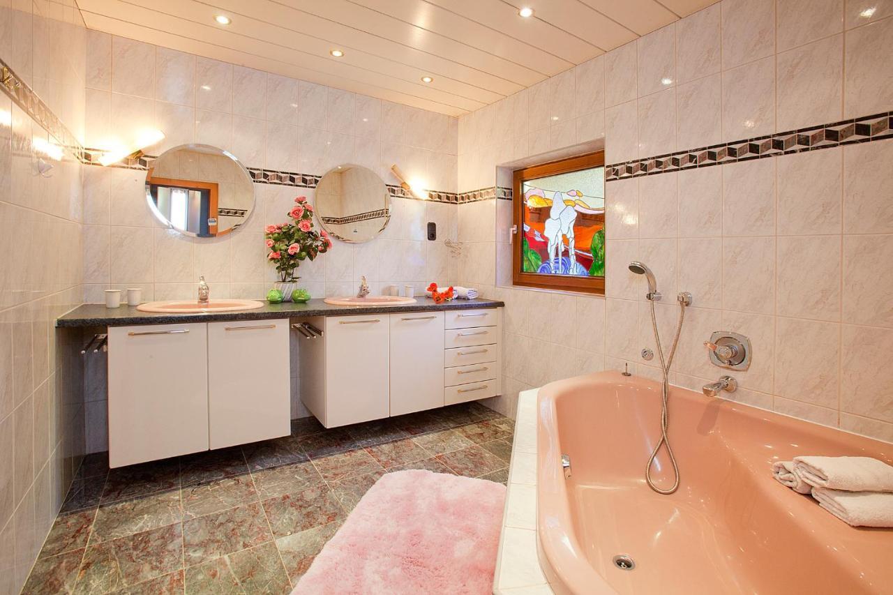 Familienferienhaus Florentine レンゲンフェルト エクステリア 写真